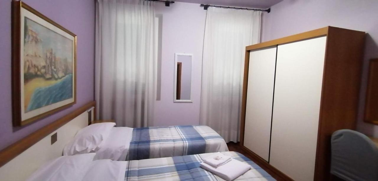 Hotel Saint Lorenz ريجّو إيميليا المظهر الخارجي الصورة